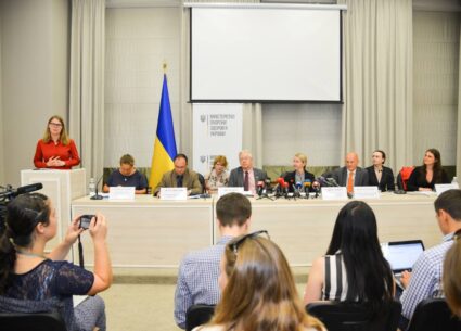 Підписано договори з нашими міжнародними партнерами щодо закупівель-2017