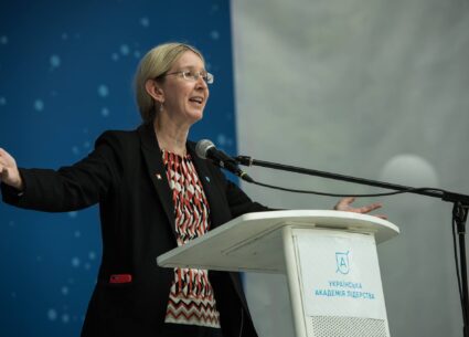 Творимо себе – творимо Україну! Виступила на випускній церемонії УАЛ